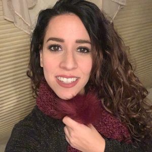 Meet your Posher, Jonell